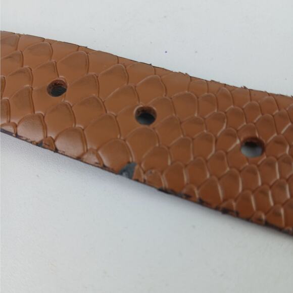 Michael Kors SZ 37 Reversible Signature Logo And Croc Leather Belt In Brown-Gold - Picture 5 of 5